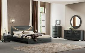 Queen size bedroom sets : Gray High Gloss Finish Queen Bedroom Set 5pcs Modern Global United Nola Nola Q Set 5