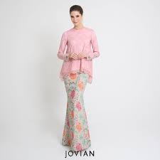 Ivan has been a great mentor, friend and source of inspiration to me. Jovian Rtw 2017 Collection Jovian Balik Kampung 2017 Baju Kurung Moden Fashion Ready To Wear Dresses