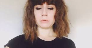 Dodie Clark Dodie Clark Short Hair With Bangs Short Hair Styles