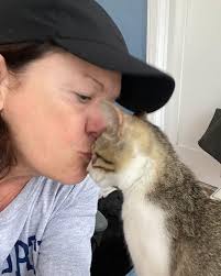 HAPPIEST OF BIRTHDAYS to our amazing foster and board member Jill!!! Jill  has been one of our longest fosters, probably with over one hundred pups  under her belt in the last 2