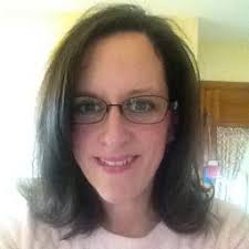 Renee Corbett's Instagram, Twitter & Facebook