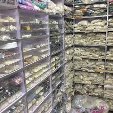 The conch and shell crafts of bangladesh are famed throughout south asia. Natural Craft Supplies Slice Half Cut Split Sea Shell Cowrie Cowry Decor Seashell Conch Shell Spacer Connector Buy Seashell Slice Split Sea Shell Cowrie Beads Product On Alibaba Com