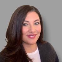 60+ perfiles de «Eileen Der»