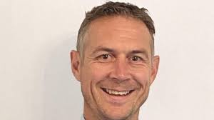 Contis hires Lloyds vet Lyons to lead new banking unit