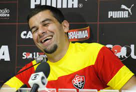 Em seu instagram, logo após a partida vencida por 3 a 1 pelo time baiano, o jogador de 35 anos foi aos stories do instagram gravar um vídeo debochando. Aprovado No Gogo Andre Lima Quer Aproveitar Primeira Chance Como Titular Jornal Correio