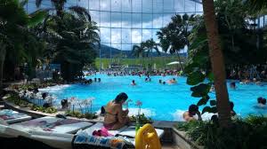 It's high time for pure family fun or an unforgettable journey with friends. Piscine Picture Of Badeparadies Schwarzwald Titisee Neustadt Tripadvisor