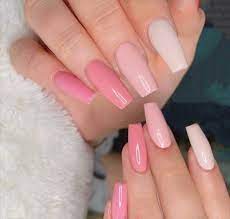 El arte de uñas acrílicas se hizo popular a principios de los 90 y todavía está de moda ahora. Fotos De Unas Decoradas 2021 Disenos Modelos Y Colores De Unas Blogmujeres Com