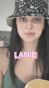 Tara Garner's Instagram, Twitter & Facebook