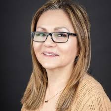 Maria Cox's Instagram, Twitter & Facebook