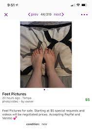 Selling feet pics with a smile : r CrackheadCraigslist