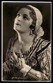 Muriel Alexander 3.5" x 5" Post Card Signed Autograph (no COA)