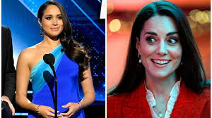 Khoảnh khắc Meghan "chen chân" lấn át Hoàng tử Harry trong sự kiện khiến dư  luận sôi máu