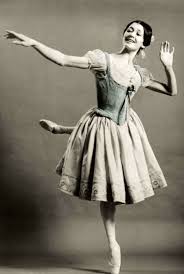 La ballerina carla fracci è morta a 84 anni: Ddmnnmmeg3akem