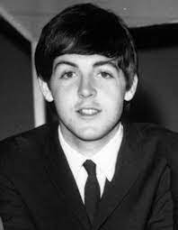 Former beatle who made up half of pop music's greatest songwriting partnership, then launched a successful solo career with impressive longe. 28 Pictures Of Young Paul Mccartney Young Paul Mccartney Paul Mccartney The Beatles