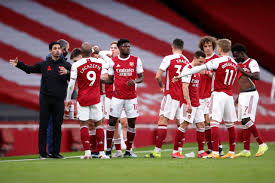 Emirates stadium, london tv channels: 90plus Arsenal V Tottenham Hotspur Premier League Emirates Stadium Arsenal Manager Mikel Arteta Instructs Players During Th Fussball International Serios Kompakt