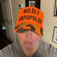 Valerie Rust's Instagram, Twitter & Facebook