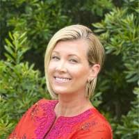 30+ "Leslie Cmp" profiles