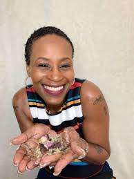 Lakeisha Mosley's Instagram, Twitter & Facebook