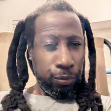 NYC based Haitian American curator Marcus Damas organized a panel at the  sxsw tech convention that consisted of Ja rule, DJ Envy, and Super  entrepreneur Gary Vaynerchuk. #changingthegame #lunionsuite #haitian  #haitianamerican #music #