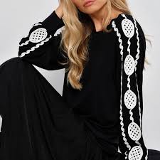 Cilek Orme Kumasi Kollari Brode Detayli Tunik Stoklarimizdadi S M L Xl Fiyat 79 Ucretsiz Kargo Iade Yok Degisim 3 Is Gunu Icindedir Odeme Ha In 2020
