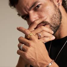 Leon Ring Yellow Gold