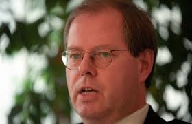 Image of LASMO CEO JOE DARBY TALKS TO REUTERS IN ISLAMABAD, 2000-02-10