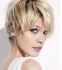 Scopri le migliori foto stock e immagini editoriali di attualità di capelli corti donna su getty images. I Migliori Tagli Di Capelli Corti Donna Le Foto Ma Guarda Un Po