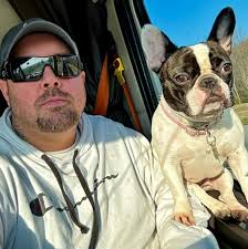 How much money should 1 person bring for a weekend trip (Friday thru sunday)