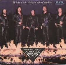 Daher auch der albumtitel live im stahlwerk. Formel 1 18 Jahre Sein Single Spirit Of Metal Webzine En