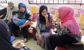 Check spelling or type a new query. Padah Bawa Kereta Tanpa Lesen