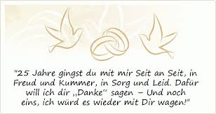 Hochzeitstag sprüche hochzeit goldene hochzeit diamanten hochzeit hochzeitstag bilder einladungskarten silberhochzeit geschenkideen dieser schöne druck lässt die 25 jahre, die das ehepaar gemeinsam verbracht hat noch ei mal revue passieren. Silberhochzeit Spruche Gluckwunsche Zur Silberhochzeit