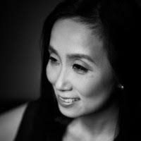 Davina Chan's Instagram, Twitter & Facebook