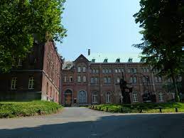 En zwijgt in alle talen. Keizersberg Abbey Wikipedia