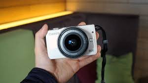 Nih, 10 pilihan terbaru dari termurah 3 jutaan s/d termahal 27 jutaan. 5 Kamera Mirrorless Rp5 Jutaan Cocok Untuk Millennial Okezone Techno