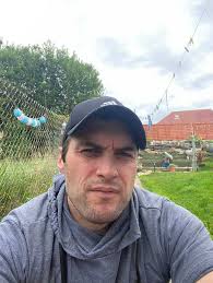 Carly Stenner is out and about again today trying to beg people for money.  Walked passed her twice by crown park and both times she instantly got out  her phone and pretended