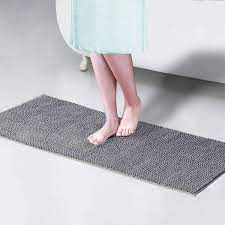 They soak up the drip, drop, and spills after baths and other bathroom activities thus preventing slipping. Amazon Com Xiyunte Luxury Bath Mat Non Slip Bathroom Rugs 20 X 48 Extra Long Bathroom Mat Chenille Soft And Absorbent Kitchen Shaggy Carpet Runner Rugs And Mats Machine Washable Home