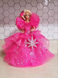 Vintage 1990 Mattel Happy Holidays Barbie Doll Pink With Stand In 2020 Happy Holidays Barbie Holiday Barbie Barbie