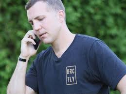 Marine helps translator escape Afghanistan with family after weeklong push