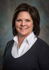 Lindsey Thacker's Instagram, Twitter & Facebook