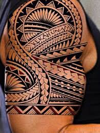Traditional Hawaiian Tattoos Are All About Big And Black Spiritustattoo Com Maori Tattoo Tribal Tattoos Maori Tattoo Designs