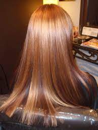 In this hairstyle, blonde color is utilized as highlights and also the red as lowlights. Beauty On Robertson Hair Styles Strawberry Blonde Hair Hair Highlights