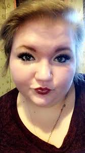 Hello my luvs ((: My name is Karen, I'm 16 years old and well many of you  know I don't do anything fancy when it comes to makeup perhaps some  lipstick but