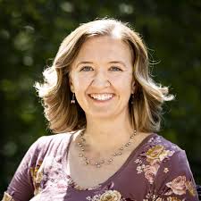 Whitney Hanks's Instagram, Twitter & Facebook