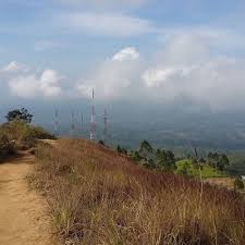 Listen to kereta malam by juwita bahar, 747 shazams. Juwita Bahar Kereta Malam By Eot Z Tetap Eot Z