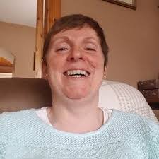 Alison Roche's Instagram, Twitter & Facebook