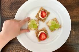 Beyond Cheese 24 Fast Healthy Ideas To Top Crackers For Kids