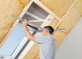 Der austausch ihrer alten dachfenster ist einfacher, als sie vielleicht denken. Flexible Montage Individuell Einstellbares Innenfutter Fur Dachfenster Bauhandwerk