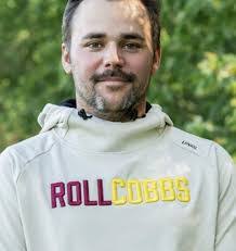 Tessa Moon's Instagram, Twitter & Facebook