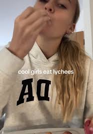 Top 5 Fruits Cool Girls Love to Eat