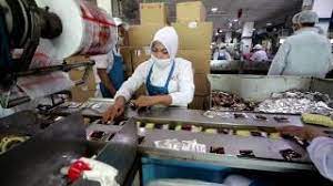 Pt indofood sukses makmur tbk saat ini sedang membuka lowongan kerja untuk beberapa posisi. Pt Indofood Sukses Makmur Serap Ratusan Pekerja Lokal Youtube